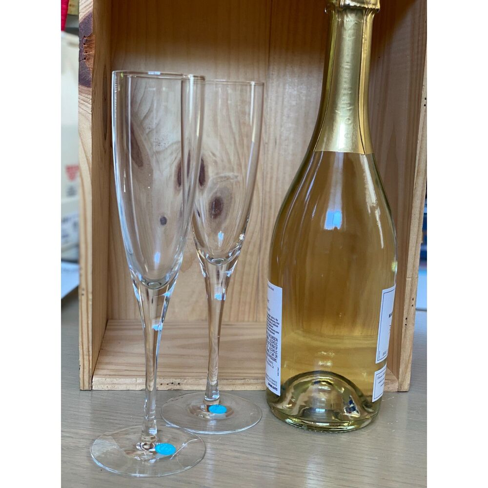 NWT Tiffany & Co Classic Crystal Y Shape Champagne Flutes 9.5" High Made in USA